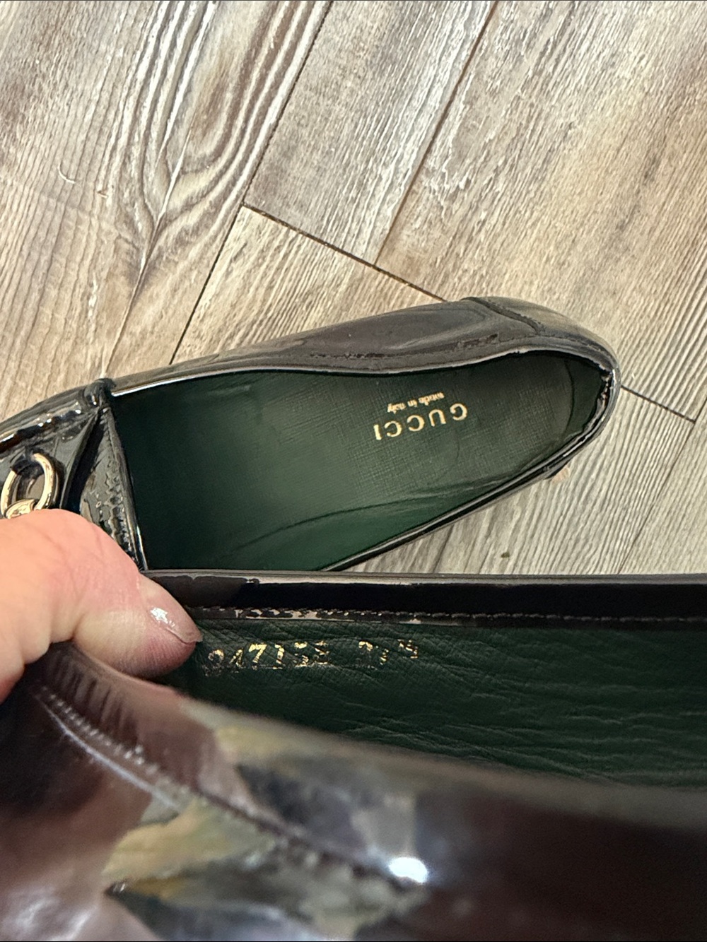Gucci Black Patent Leather Loafers with Gold Horsebit - Picture 9 of 10